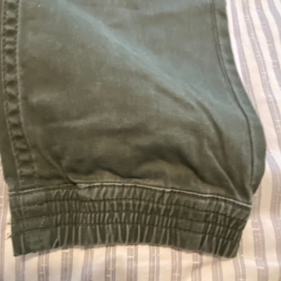 Mountain Khakis Kelp Calamity Slim-Fit Cargo Pant - 8 P - Picture 7 of 9